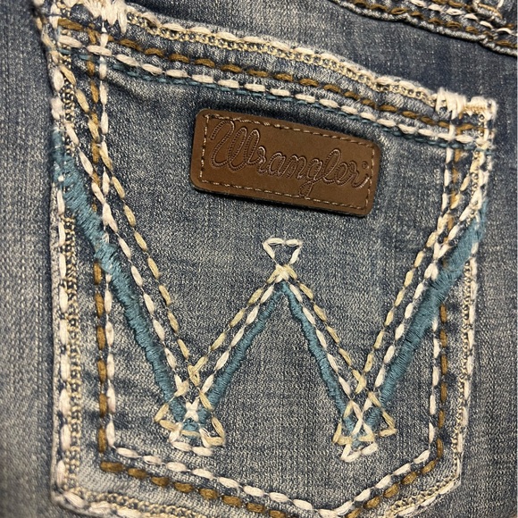 Wrangler Sadie Boot Cut Low Rise Jeans NWT size 11x32 - Picture 5 of 5